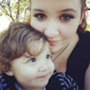 Meet your Posher, Clarisa